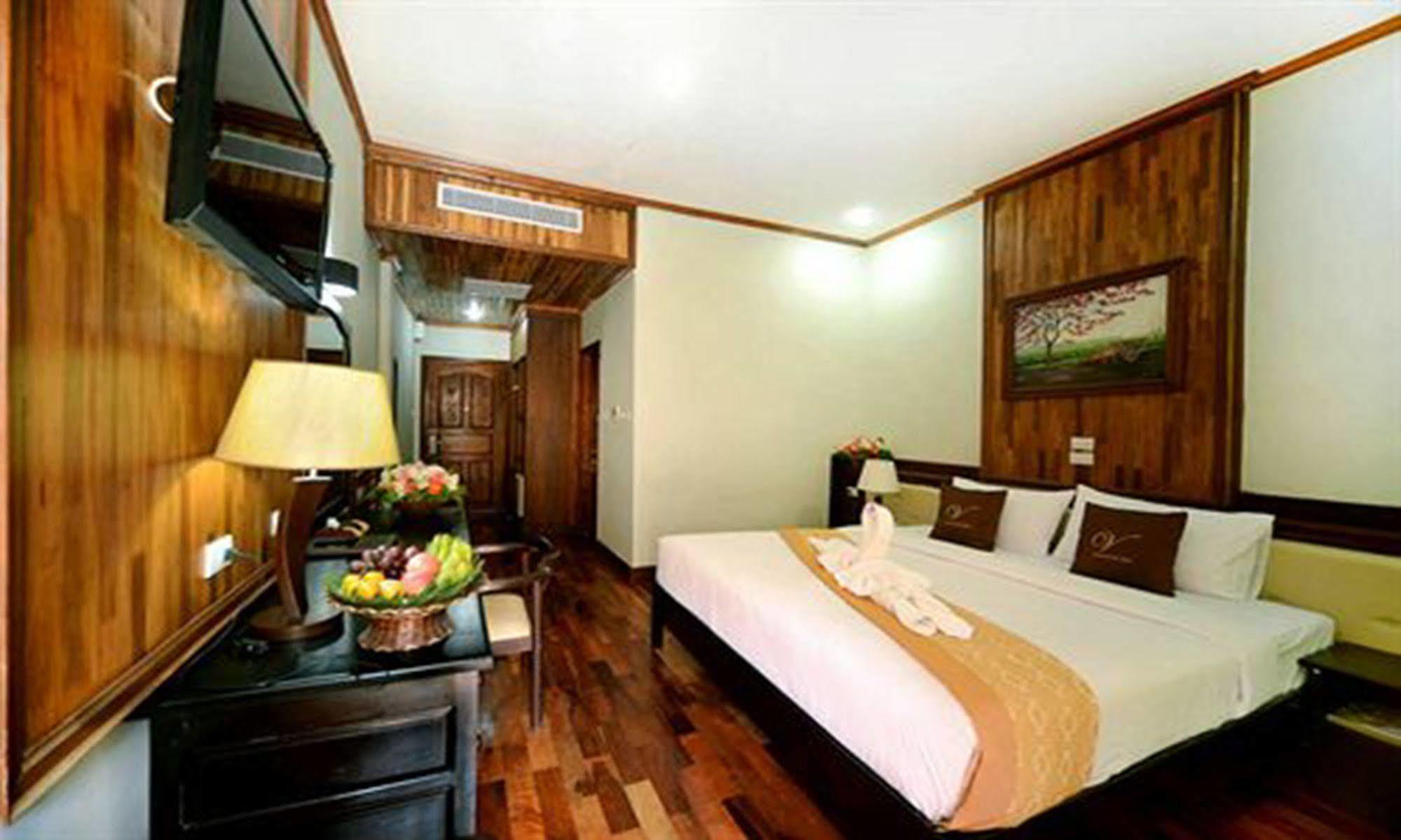 Vansana Luang Prabang Hotel Екстер'єр фото